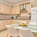 Apartamento B Y G Nerja
