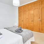 B Y G Apartamento *