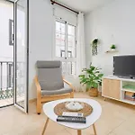 Apartamento B Y G Nerja