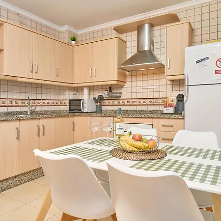 Apartamento B Y G Nerja